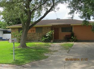 3129 7th Ave N, Texas City, TX 77590