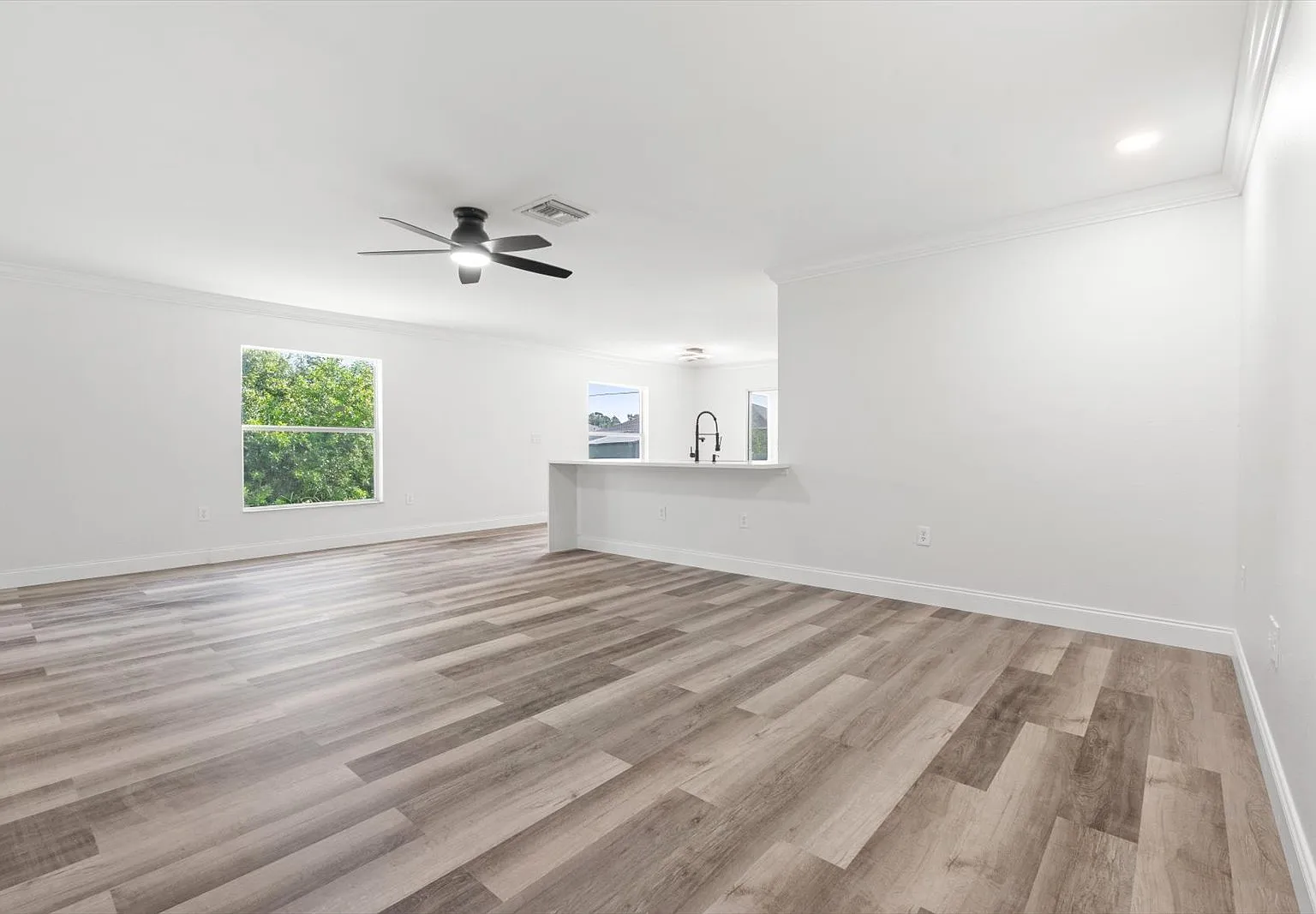 3 bed, 1583 sqft, $2,000 — Photo 3