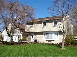 5925 Estola St, Jackson, MI 49201