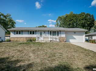 2021 W Newman Pkwy, Peoria, IL 61604