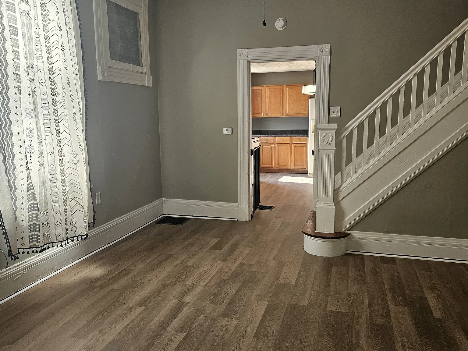 3 bed, 1.5 bath, 1638 sqft, $1,650 — Photo 3
