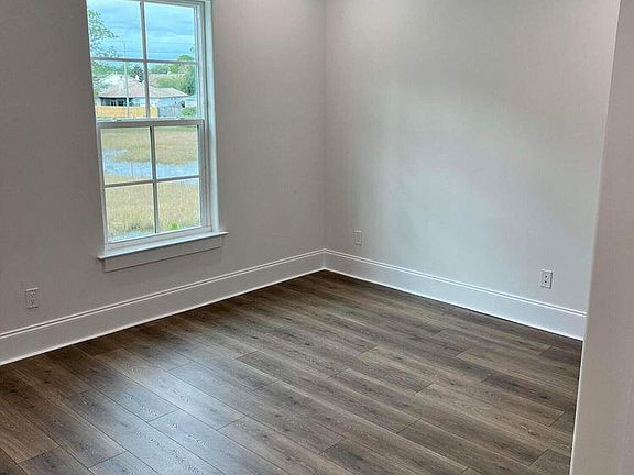 4th image of 82 Sugar Sands Dr