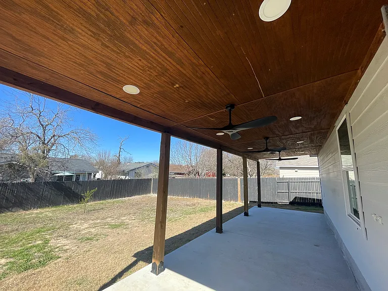 Large oversized cover patio with multiple fans