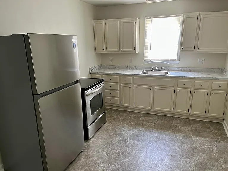 4807 Eastover Ave — Photo 6