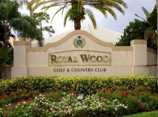 103 Amberly Cir #103, Naples, FL 34112
