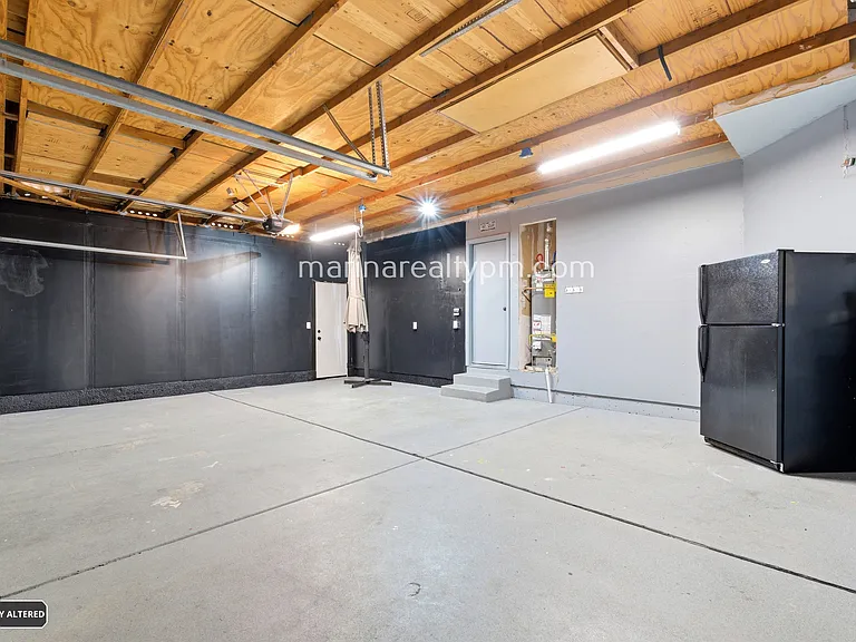 208 Buttercup Cir — Photo 43