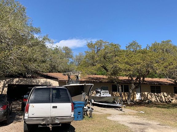2nd image of 2160 6th St