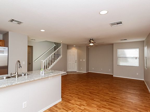 4th image of 7849 Nottingshire Way