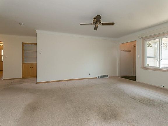 5th image of 5859 Marnell Ave