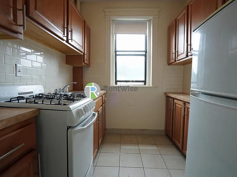 1148 Commonwealth Ave #28 — Photo 7