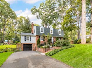 2330 Fillmore Cir, North Chesterfield, VA 23235