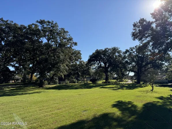 129 Acacia Dr, Lafayette, LA 70508