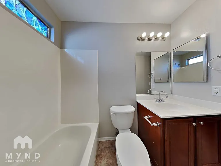 12418 W Valentine Ave — Photo 16