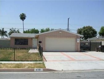 2nd image of 4731 N Hollenbeck Ave