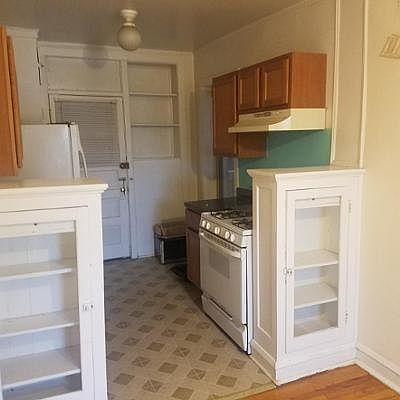 1st image of 1458 W Thorndale Ave