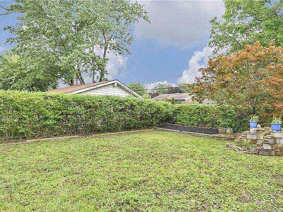 5th image of 5401 Dartmouth Dr