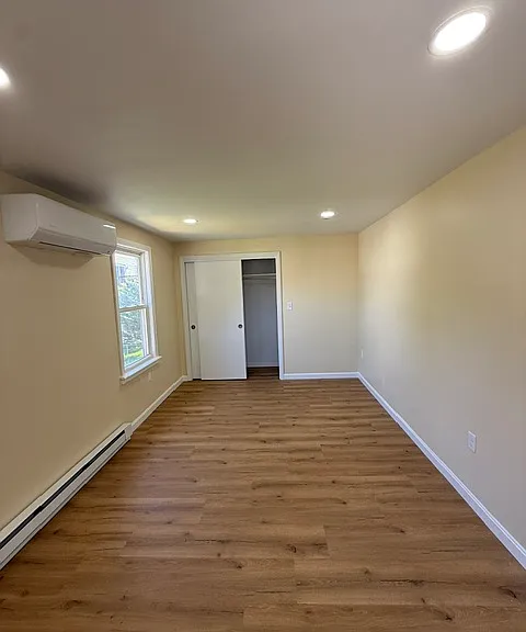 1 Pond Pl — Photo 15