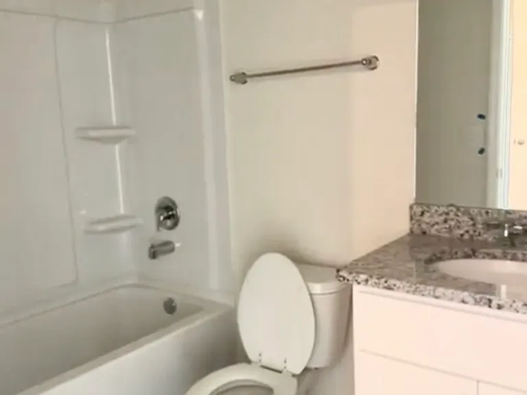 1257 Balsam Dr — Photo 10