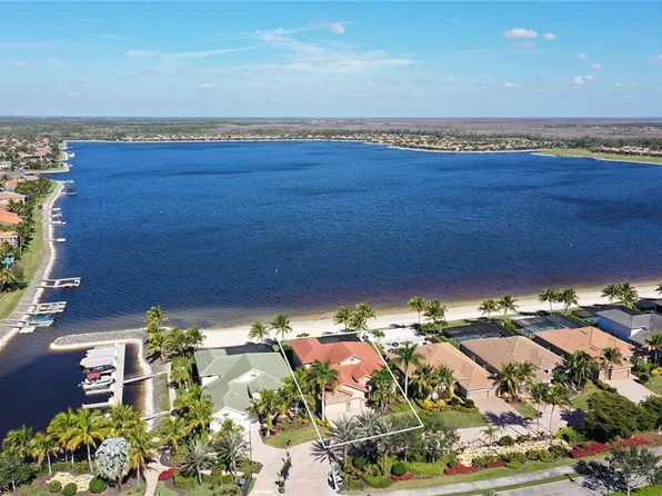 9087 Breakwater DR, NAPLES, FL 34120