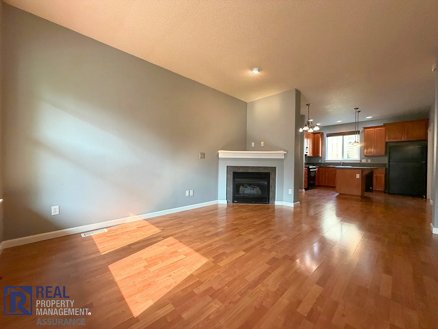 Bright 2-Bed, 2.5-Bath Beaverton Townhouse with Attached Garage & AC — Photo 4