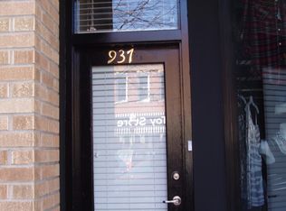 937 1/2 Massachusetts St, Lawrence, KS 66044
