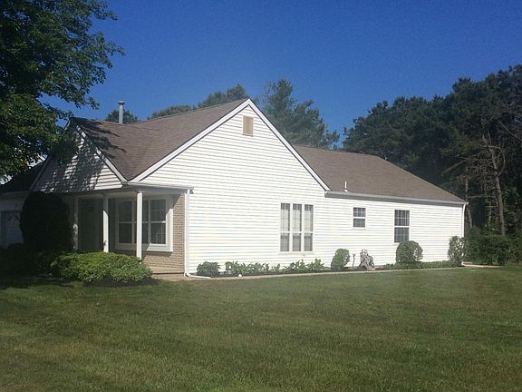 3rd image of 22 Weybridge Ct