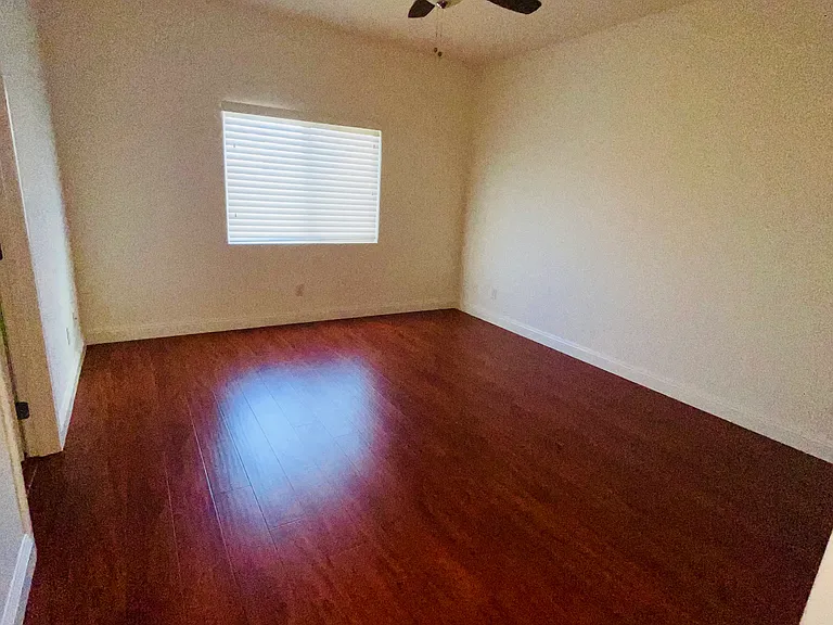 9547 Alma Ridge Ave — Photo 7