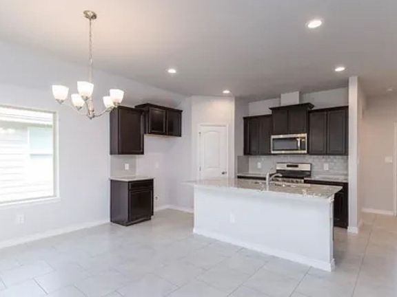 3rd image of 7901 Schades Way