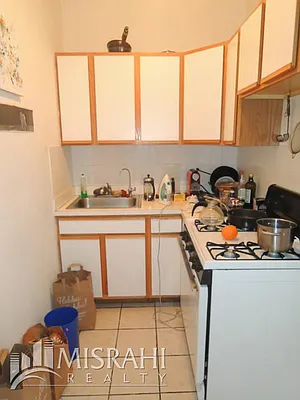 Rented by J Misrahi Realty Corp | media 20