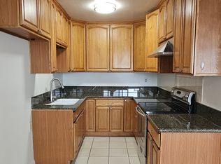 47 N Sierra Bonita Ave APT 4, Pasadena, CA 91106