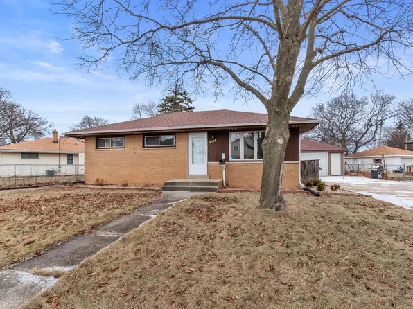 8928 West Monrovia AVENUE, Milwaukee, WI 53225