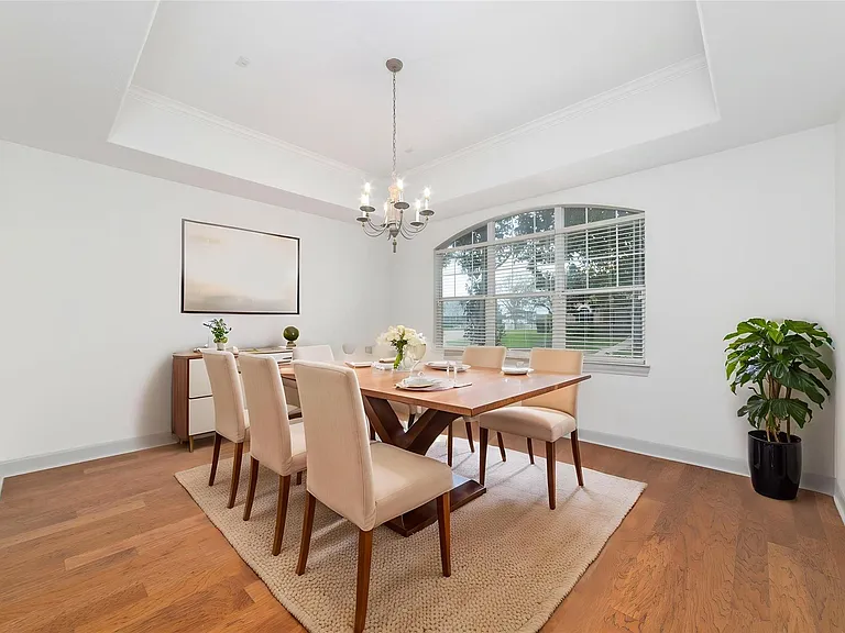 3505 Parkside Dr — Photo 3