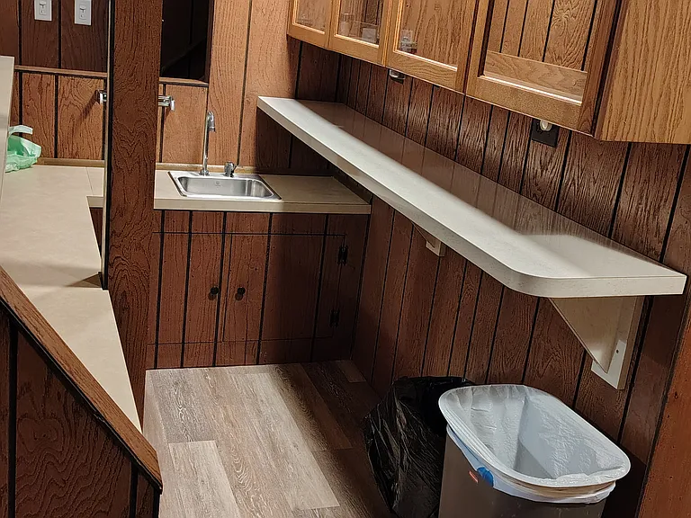390 Diane Dr — Photo 14