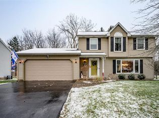 670 Brookeville Dr, Webster, NY 14580