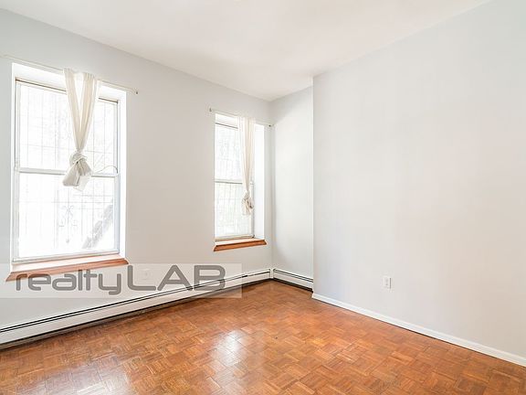 2nd image of 42 Clermont Ave APT 2