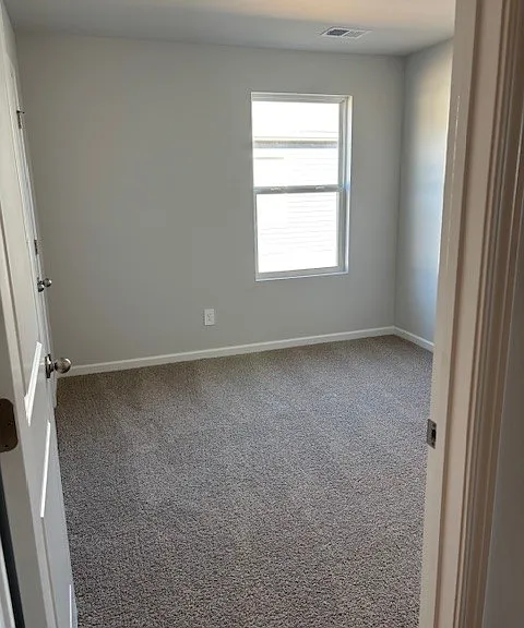 1405 Prescott Ln — Photo 4