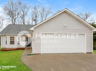 2043 Hogan Point Dr, Winston Salem, NC 27127