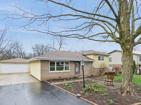 145 Barbara Ln, New Lenox, IL 60451