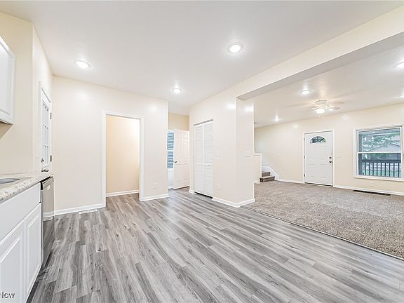 5th image of 291 Marseilles Ave