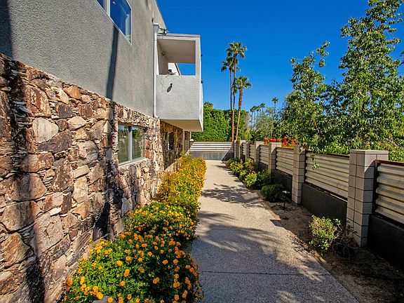 4th image of 588 E San Lorenzo Rd #5868a5637