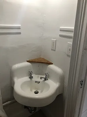 Rented by Parkway CRG Ltd. | media 19