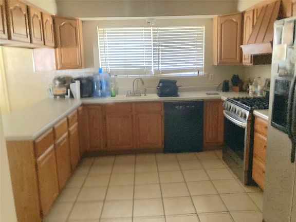 4th image of 8419 Windell Ln