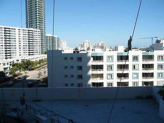 5th image of 1330 West Ave APT 509