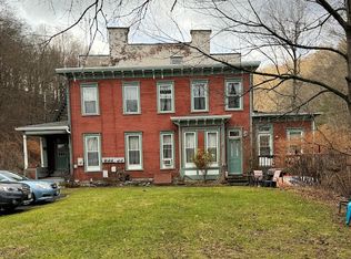 40 River Rd #3, Highland, NY 12528