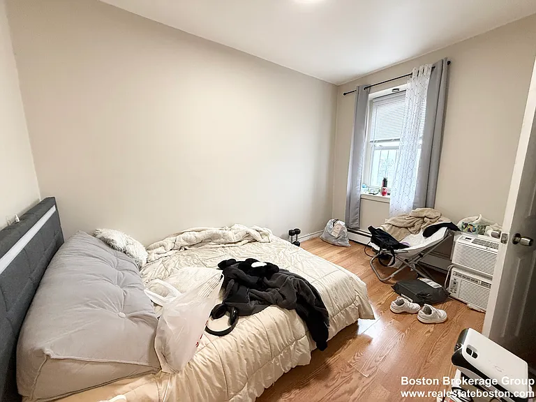 57 Bennington St #4 — Photo 8