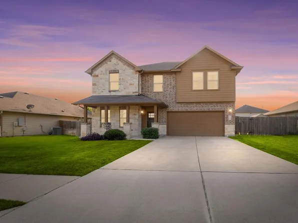 209 Anderson St, Hutto, TX 78634