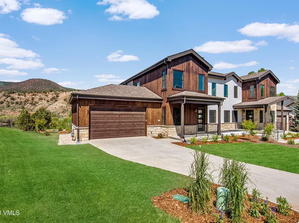 6 Black Bear Dr #B, Gypsum, CO 81637
