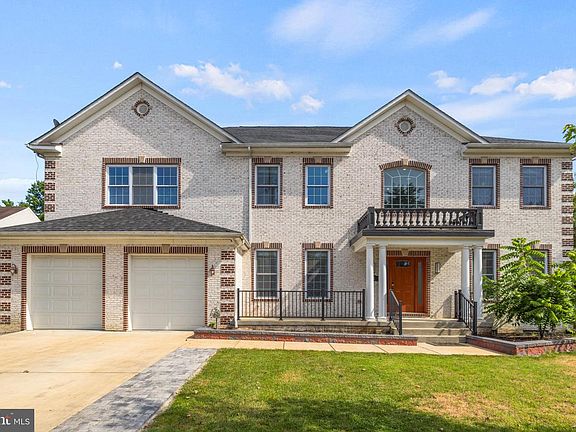 4th image of 2411 Stokes Ln