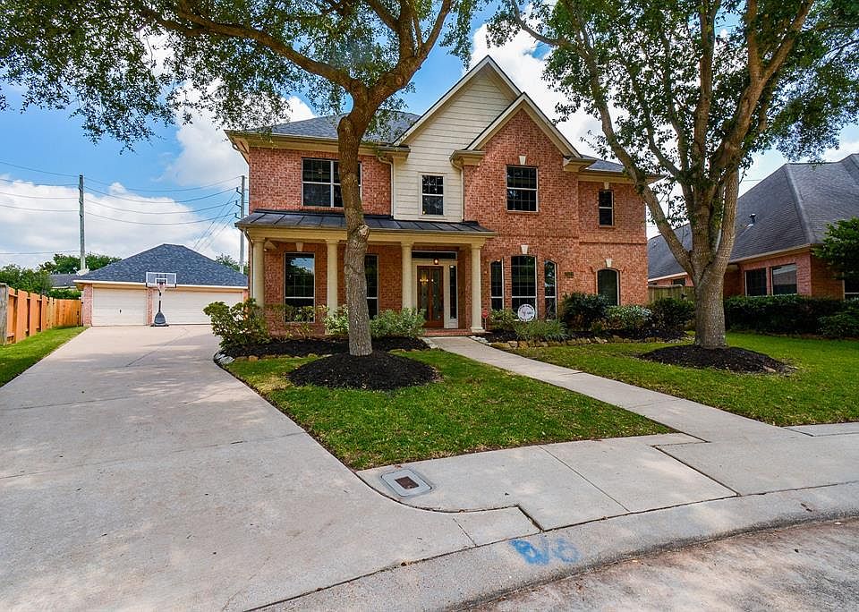 1st image of 3522 Broadknoll Ln