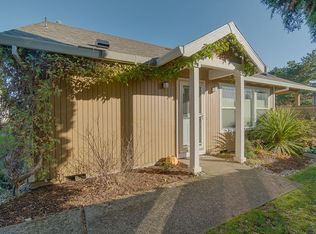 16625 SE Naegeli Dr, Portland, OR 97236